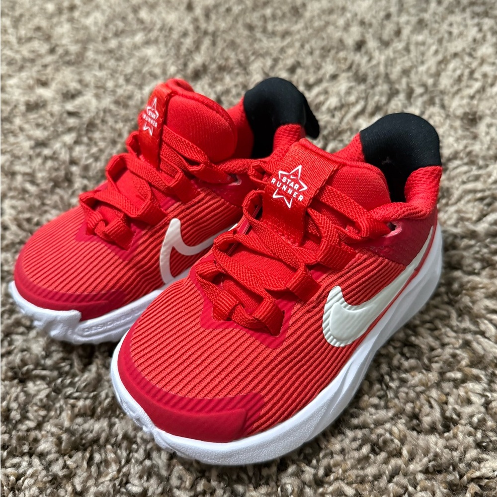 Nike Little Kids Bright Red Sneakers